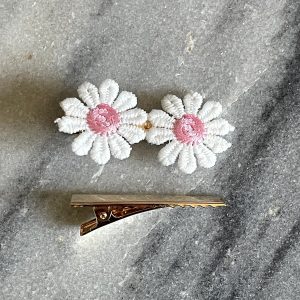 Aligatorknipje met madeliefjes "roze"