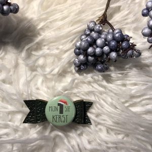 Strik van imitatieleer (mini) donkergroen glitter met flatback "mijn 1e kerst"
