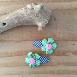 Haarknipjes 3cm grijs geruit met groene polkadot bloem en roze roosje
