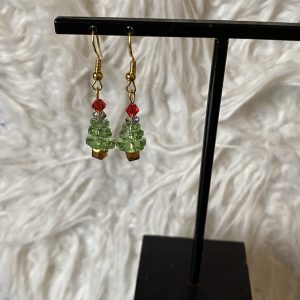Oorbellen goudkleurig met kerstboompjes