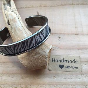 Slavenarmband (medium) antracietkleurig met zebraprint glittertape