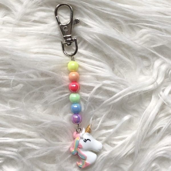 Sleutel-/tashanger met leuke regenboogkralen en unicorn hanger - Afbeelding 2