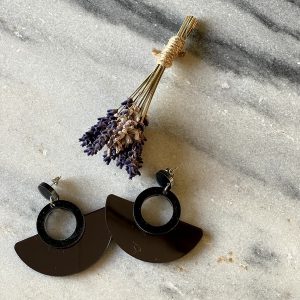 Oorbellen zilver met statement hangers "metallic-glitter hematite-black" (5,5x2,5cm)